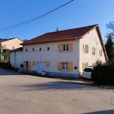 Apartamento Jujuouragan Saint-Die-des-Vosges Exterior foto